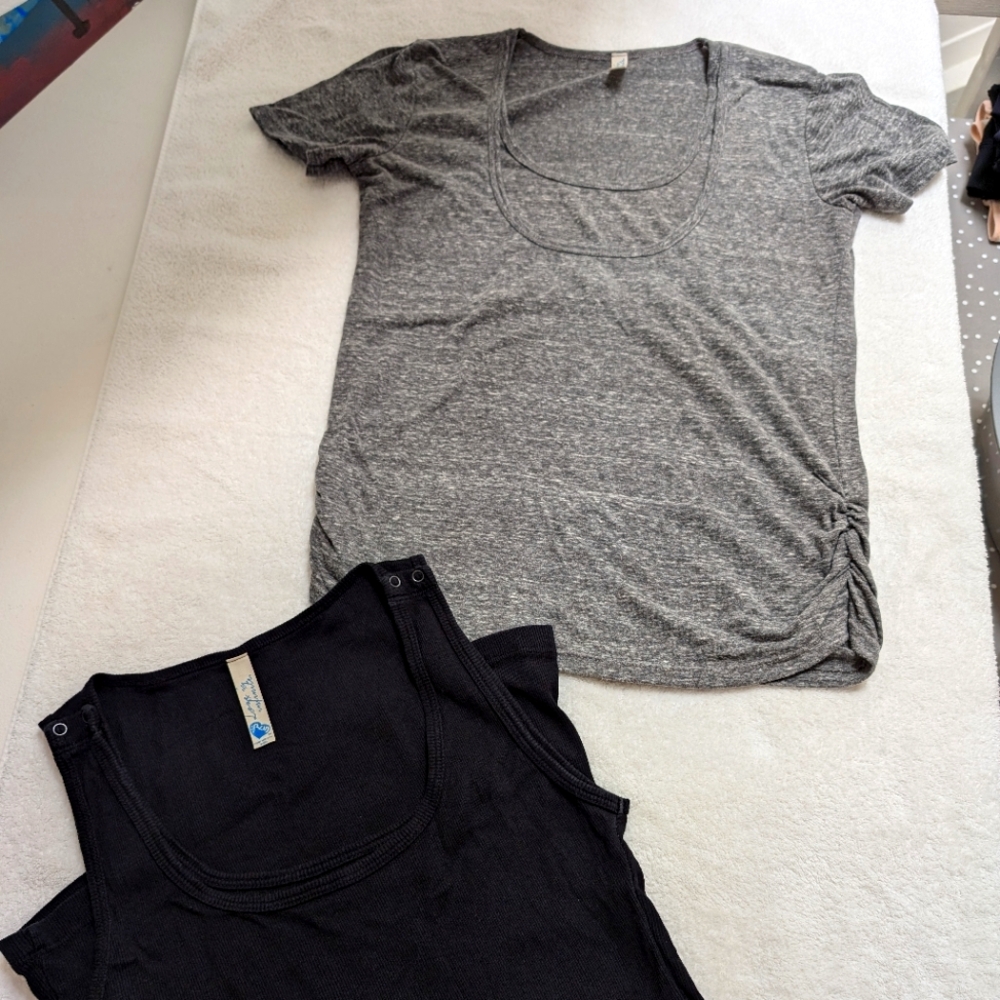 Bun maternity breastfeeding tank and t shirt bundle M/L